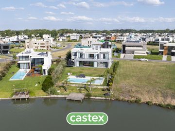 Casa de 4 dormitorios en venta en Terralagos Canning