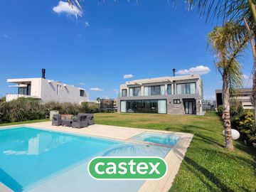 Casa de 4 dormitorios en venta en Terralagos Canning