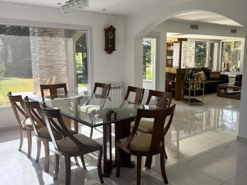 Espectacular casa en venta en Country San Diego