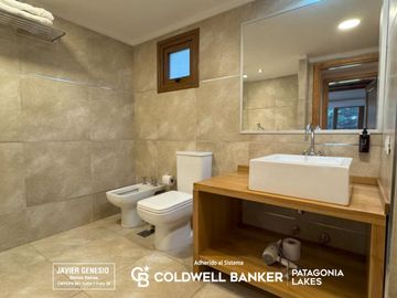 VENTA Exclusivo Departamento en Peninsula Manzano Villa La Angostura.