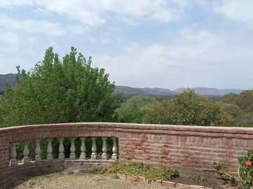 INVERSOR! VENDO Casi 7 hectáreas para lotear con 14 lotes y Chalet 3 dormitorios - 2 baños