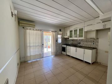 Triplex 4 ambientes  en Pinar de Tigre