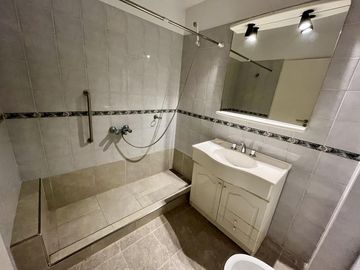 Triplex 4 ambientes  en Pinar de Tigre