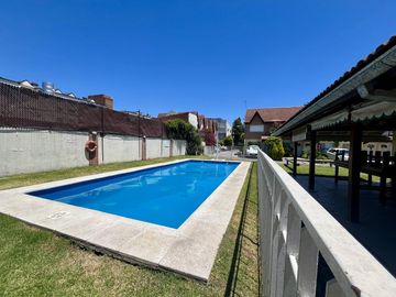 Triplex 4 ambientes  en Pinar de Tigre