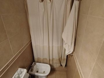 Casa de 4 dormitorios en excelente estado de muy buena calidad