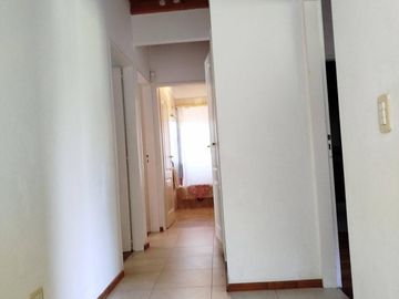 Casa de 4 dormitorios en excelente estado de muy buena calidad