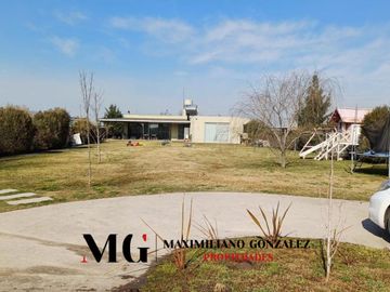 Casa en  venta, 5 ambientes - Canning