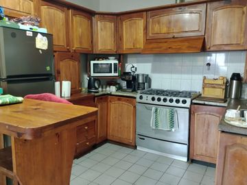Venta Amplia Casa Calle Terrada Lujan de Cuyo