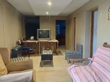 Venta Amplia Casa Calle Terrada Lujan de Cuyo