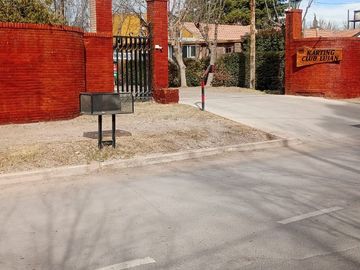 CASA  VENTA  BARRIO PRIVADO VISTALBA,LUJAN DE CUYO