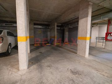 VENTA DEPARTAMENTO 4 AMBIENTES PARQUE PATRICIOS