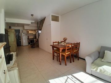 URQUIZA DEPTO  3 AMB.  PB PATIO Y PARRILLA MODERNO