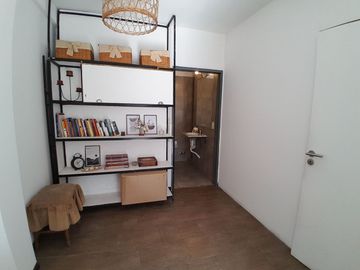 URQUIZA DEPTO  3 AMB.  PB PATIO Y PARRILLA MODERNO
