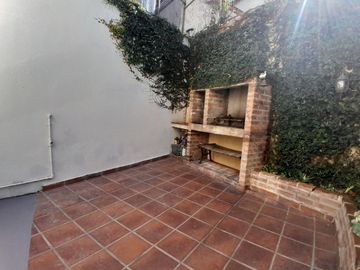 URQUIZA DEPTO  3 AMB.  PB PATIO Y PARRILLA MODERNO