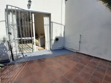 URQUIZA DEPTO  3 AMB.  PB PATIO Y PARRILLA MODERNO