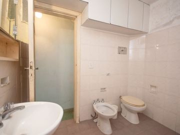 VENTA PH 2 AMB CON PATIO EN TIGRE A RECICLAR