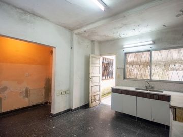 VENTA PH 2 AMB CON PATIO EN TIGRE A RECICLAR