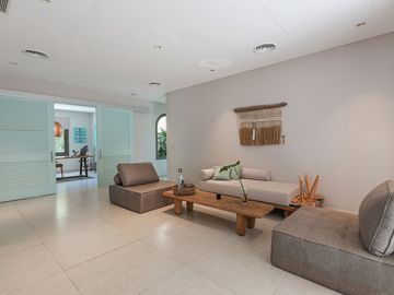 Casa Venta 8 Ambientes Saint Thomas Villa Italiana