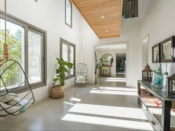 Casa Venta 8 Ambientes Saint Thomas Villa Italiana