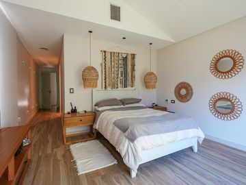 Casa Venta 8 Ambientes Saint Thomas Villa Italiana