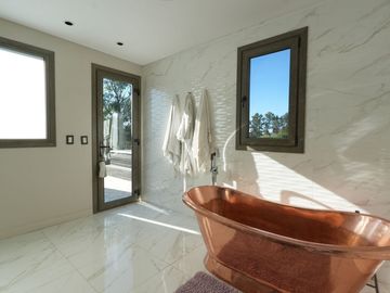 Casa Venta 8 Ambientes Saint Thomas Villa Italiana