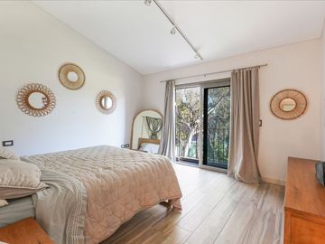 Casa Venta 8 Ambientes Saint Thomas Villa Italiana