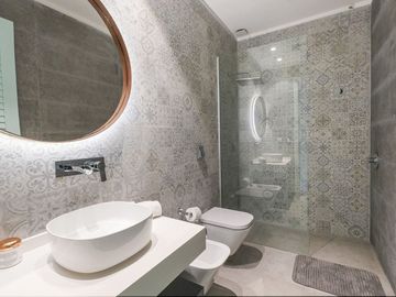 Casa Venta 8 Ambientes Saint Thomas Villa Italiana