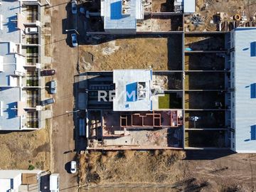 Casa 3 dormitorios a terminar en venta Centenario