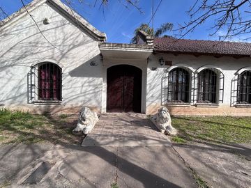VENTA CASA 2 DORMITORIOS CON PILETA S.L