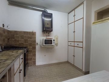 Venta casa 6 ambientes Excelente ubicacion
