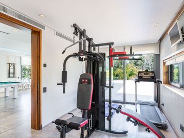 Venta casa 7 amb al lago pileta permuta Terralagos