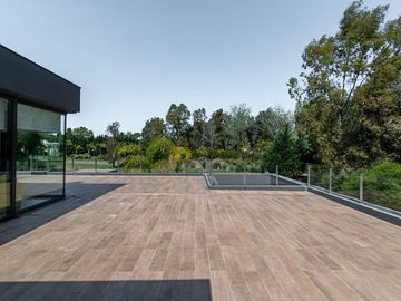 Venta casa 7 amb al lago pileta permuta Terralagos