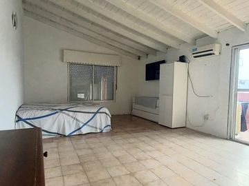 VENTA PH 2 AMB. CASEROS APTO CRÉDITO - PERMUTA