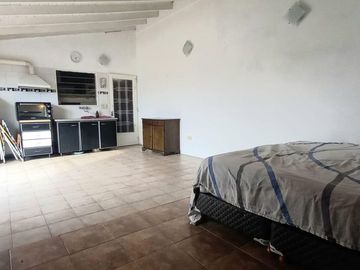 VENTA PH 2 AMB. CASEROS APTO CRÉDITO - PERMUTA