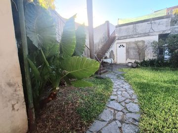 VENTA CASA MULTIFAMILIAR BECCAR PERMUTA
