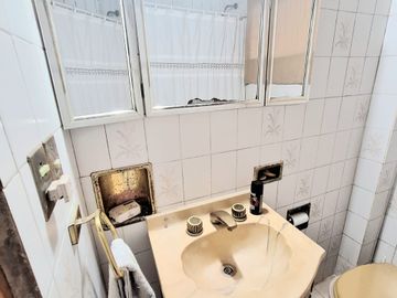 VENTA CASA MULTIFAMILIAR BECCAR PERMUTA