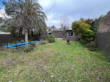 VENTA CASA PH 4 AMB CON PARQUE Y PILETA S.A PADUA