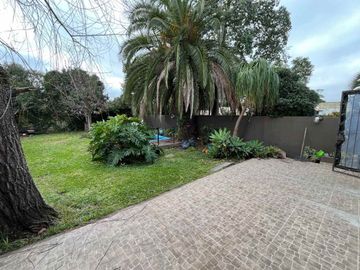 VENTA CASA PH 4 AMB CON PARQUE Y PILETA S.A PADUA