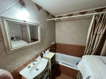 PH EN VENTA 2 AMB, CASEROS, TRES DE FEBRERO