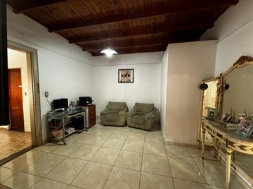 Chalet  en Remedios de Escalada