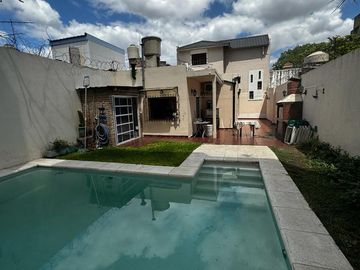 Chalet  en Remedios de Escalada