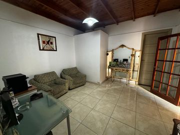 Chalet  en Remedios de Escalada