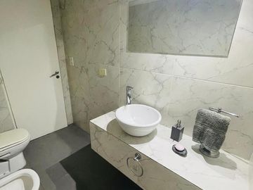 Casa en Campos De Echeverria venta con Renta
