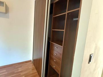 Excelente departamento 3 amb con cochera en Las Cavas, Canning