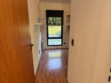 Excelente departamento 3 amb con cochera en Las Cavas, Canning