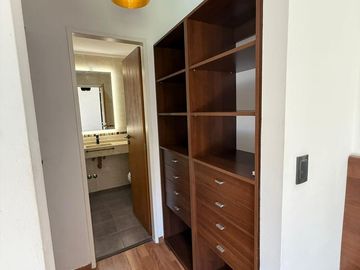 Excelente departamento 3 amb con cochera en Las Cavas, Canning