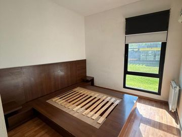 Excelente departamento 3 amb con cochera en Las Cavas, Canning