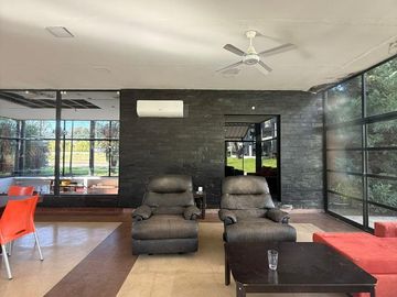 Excelente departamento 3 amb con cochera en Las Cavas, Canning