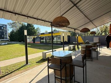 Excelente departamento 3 amb con cochera en Las Cavas, Canning