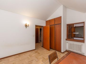 Casa en venta en Martinez de Libertador al Rio, de excelente calidad.